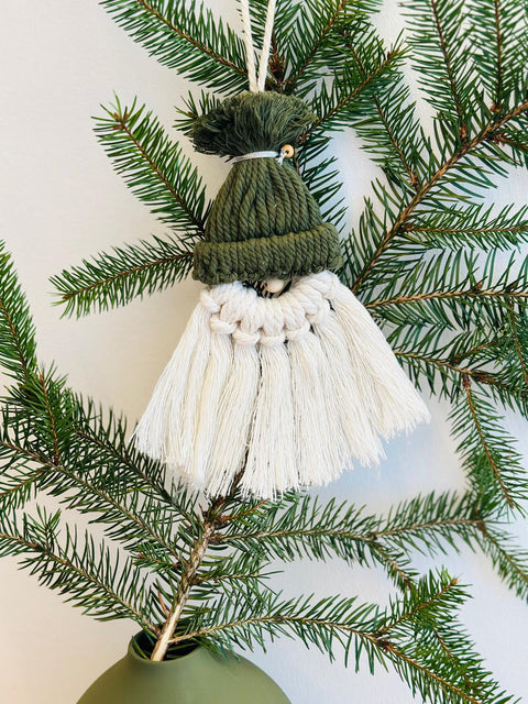 Macramé Christmas Elves