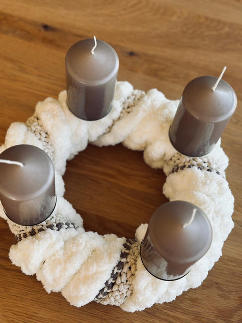 Macramé Advent wreath