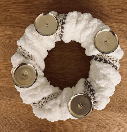 Macramé Advent wreath